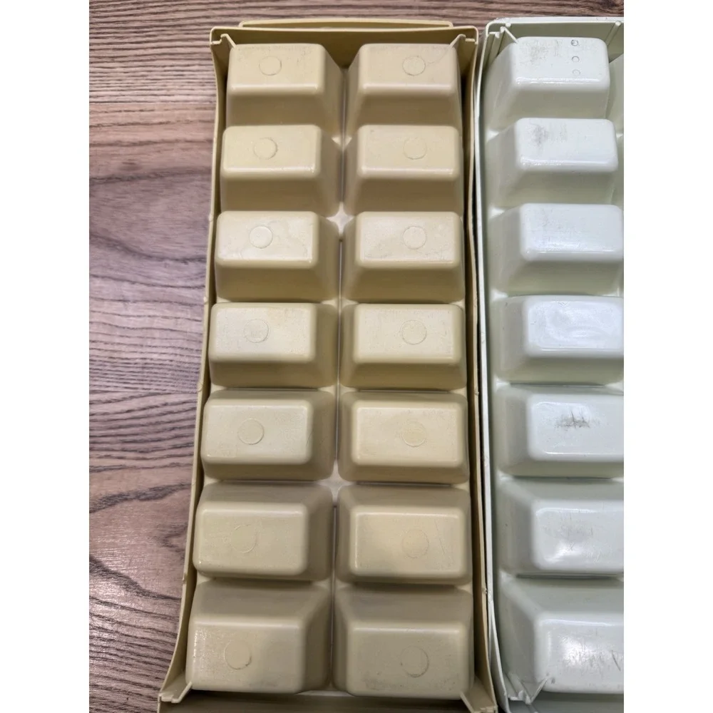 VTG General Electric Ice Cube Trays 2 Harvest Gold Yellow 1 Off White Stackable‎